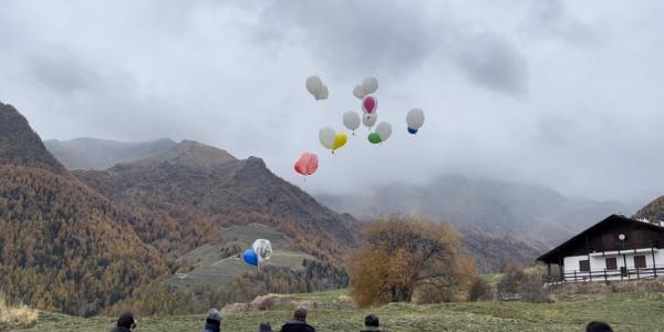 A field experiment on mini green radiosondes